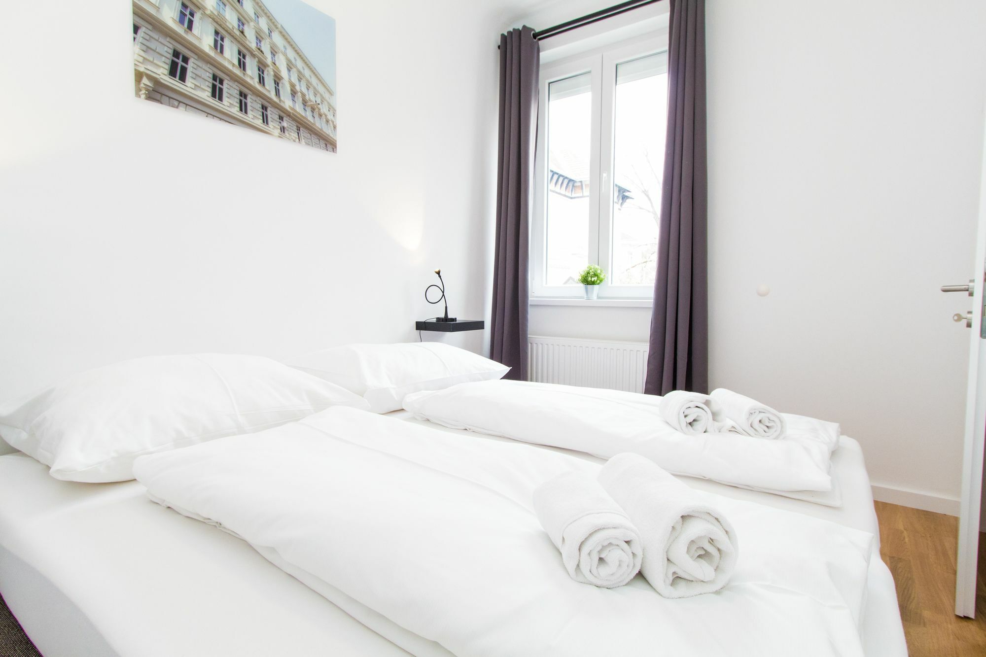 Checkvienna - Lainzer Strasse Apartment *